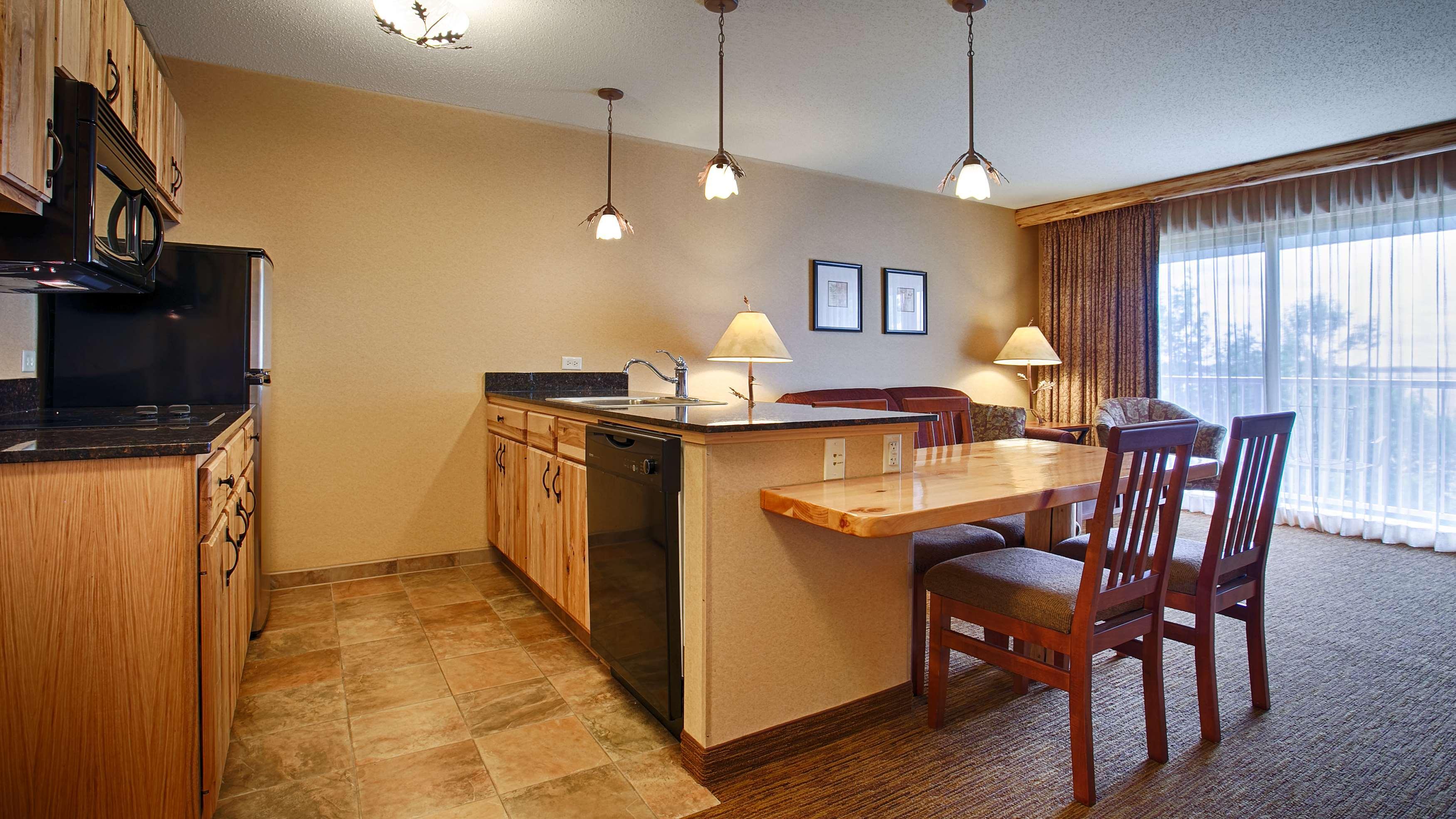 דטרוייט לייקס Best Western Premier The Lodge On Lake Detroit מראה חיצוני תמונה