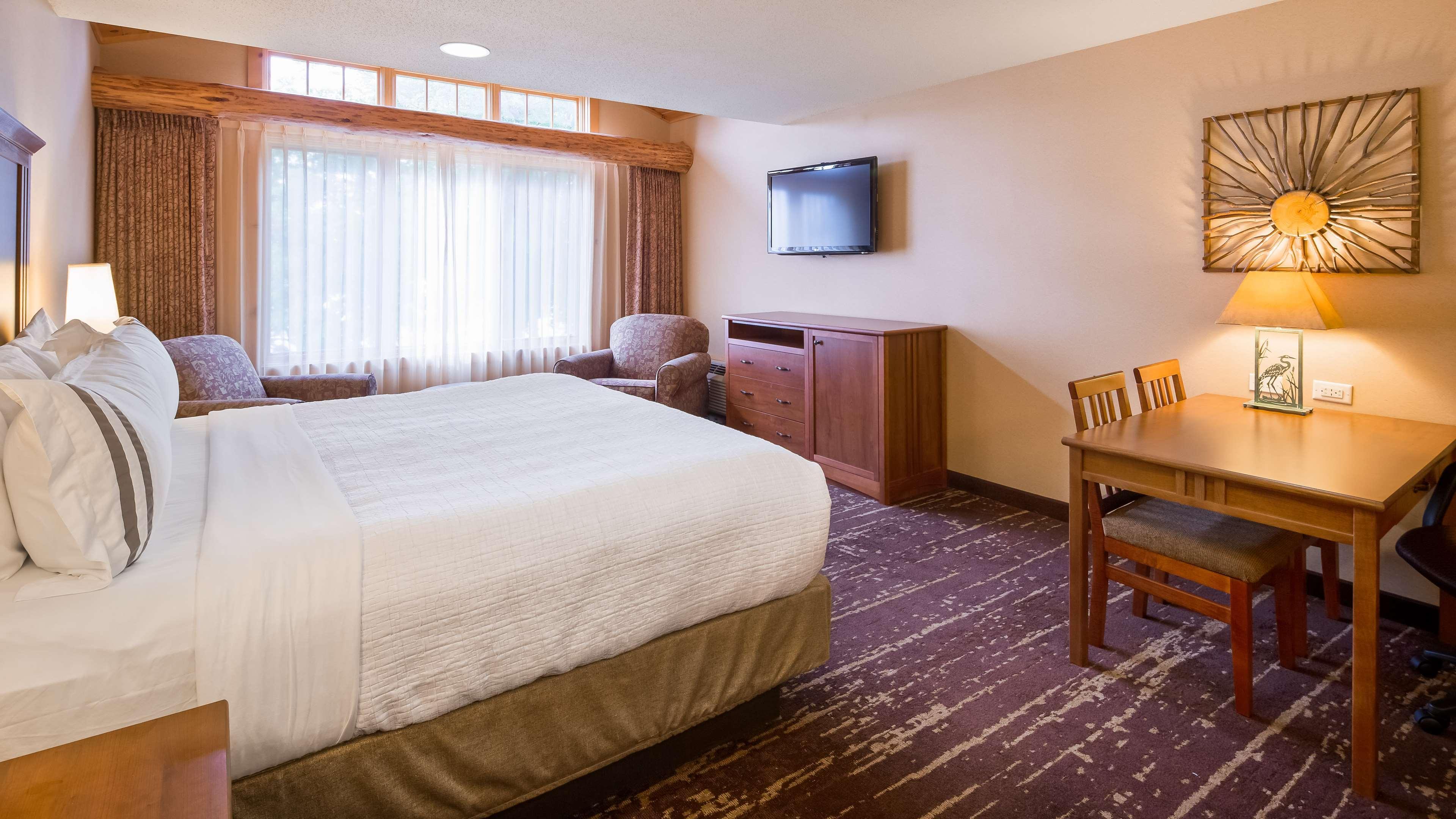 דטרוייט לייקס Best Western Premier The Lodge On Lake Detroit מראה חיצוני תמונה
