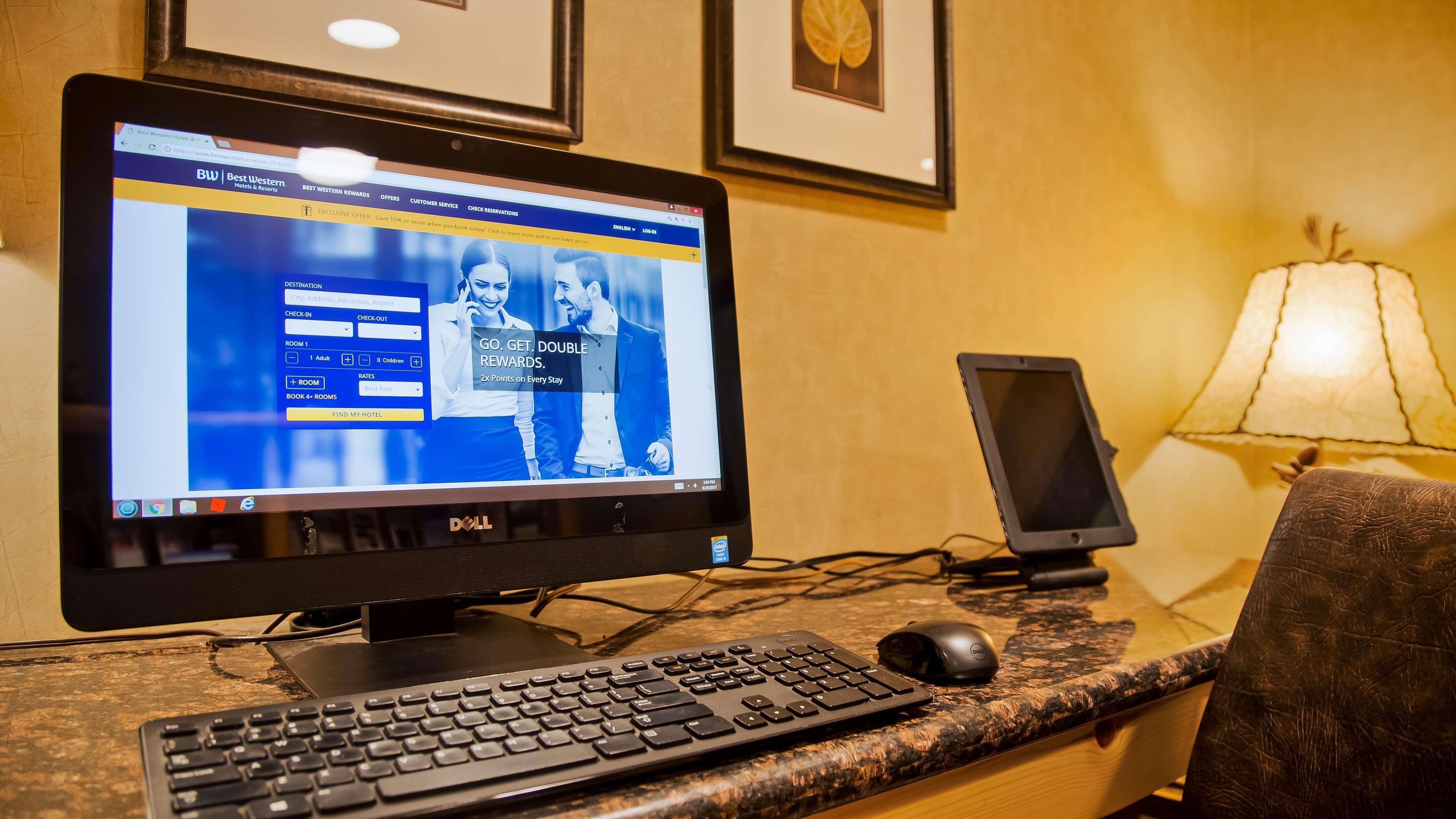 דטרוייט לייקס Best Western Premier The Lodge On Lake Detroit מראה חיצוני תמונה